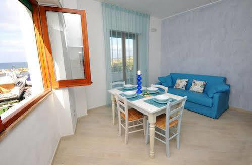 La Darsena Bed & Breakfast Gallipoli Bagian luar foto